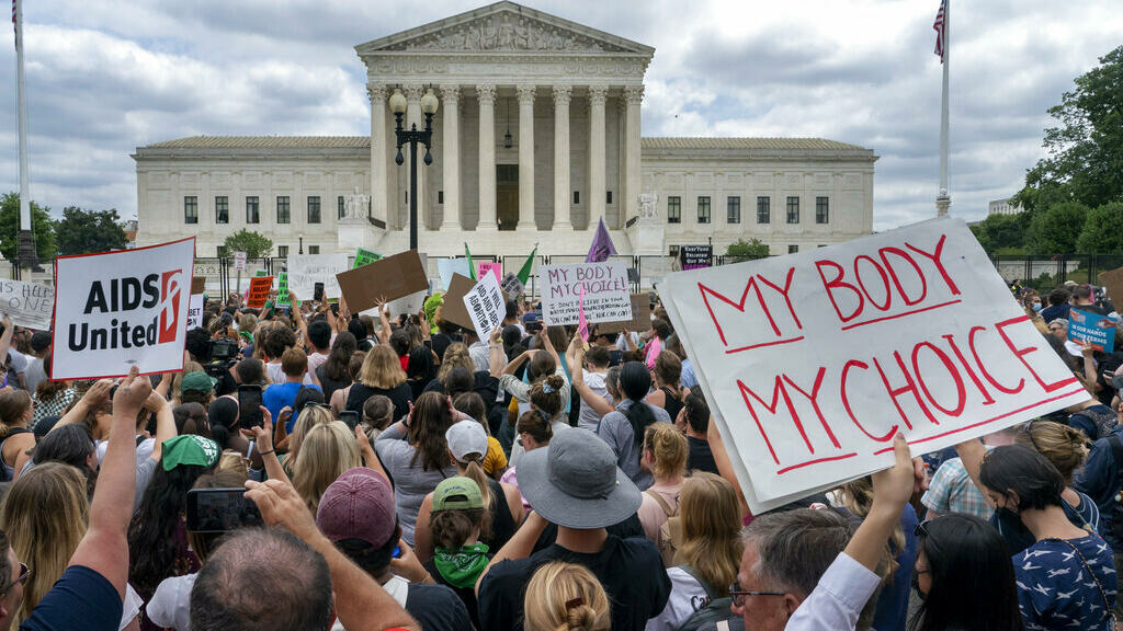 New protests in the US against court ruling on abortion