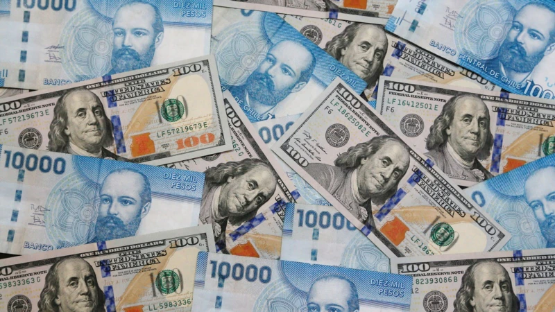 Central Bank of Chile announces millionaire intervention before dollar advance