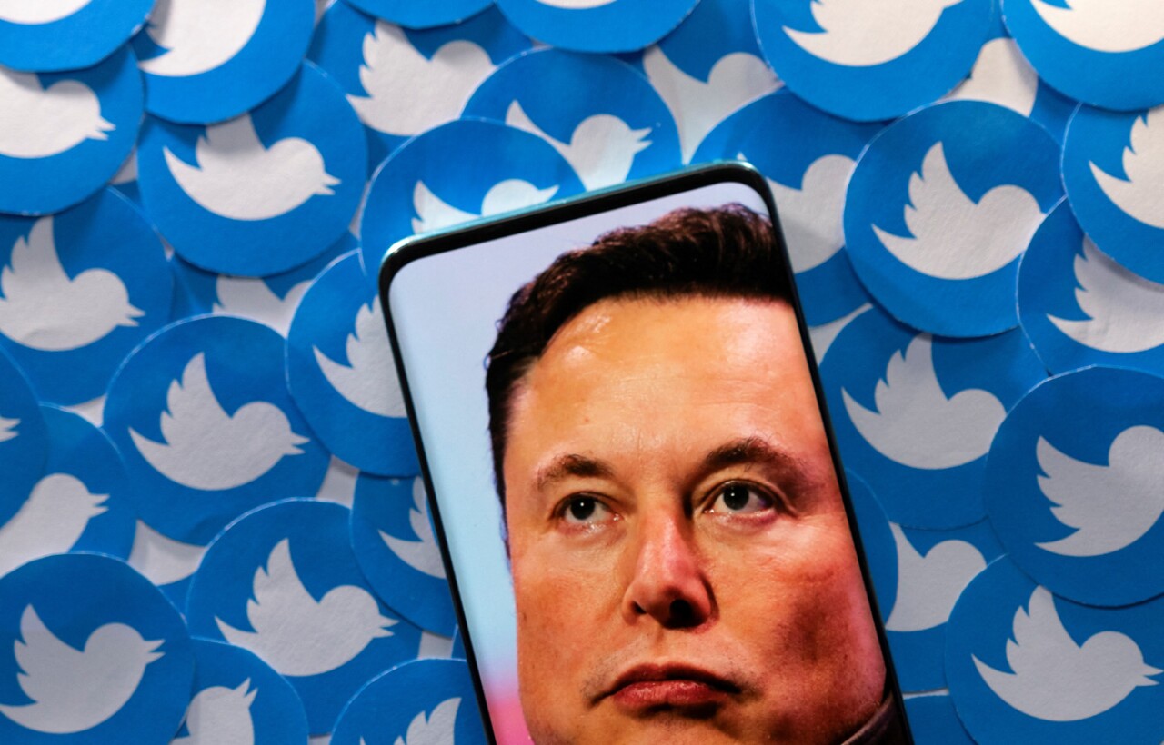 Following a Twitter announcement, the deal with Musk could be in jeopardy