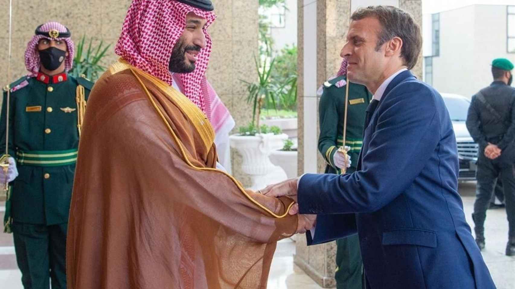 Human rights activists criticize Macron's decision to meet Bin Salman