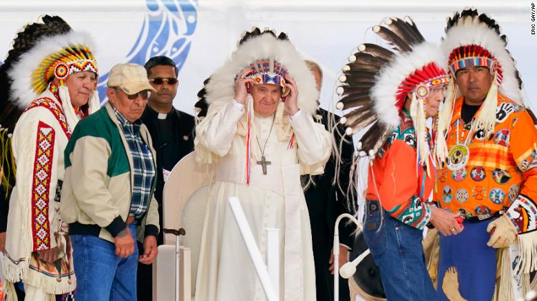 Pope Francis apologizes to indigenous people in Canada