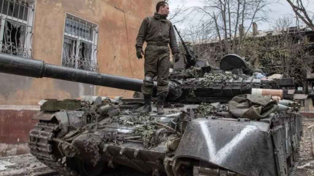 Russian soldier during the siege of the city of Mariupol.