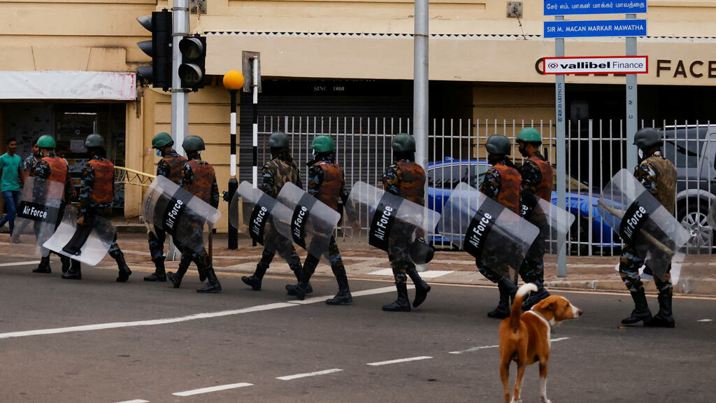 Security forces violently dismantle protesters' camp in Sri Lanka