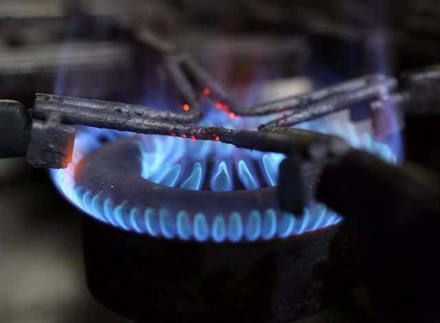 File - A fire lit in a gas stove, on October 28, 2021, in Madrid (Spain).  The Consumer Price Index (CPI) rose 2% in October compared to the previous month and shot up its year-on-year rate to 5.5%, which is 1.5 p.p.