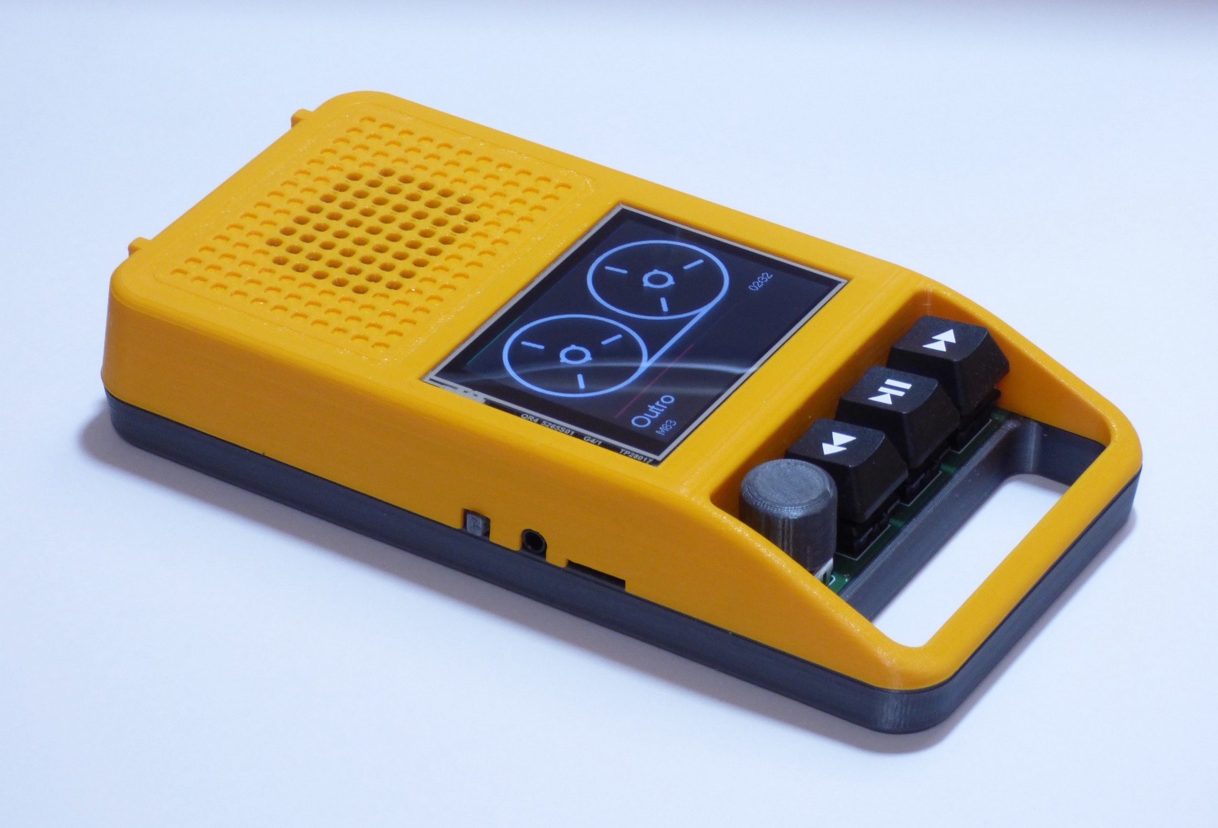 This retro-looking portable MP3 player you can build yourself