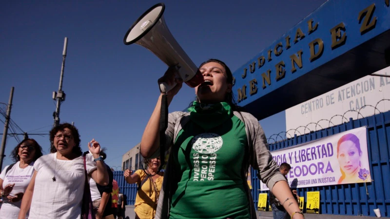 Woman who had an abortion in El Salvador sentenced to 50 years in prison