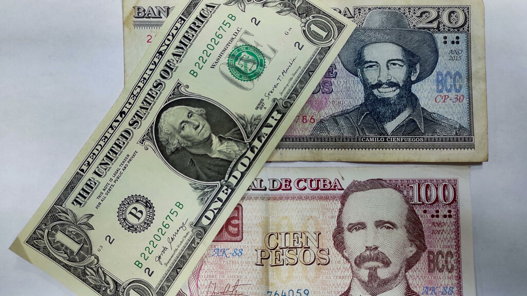 Cuba begins to sell dollars with the aim of creating an exchange market