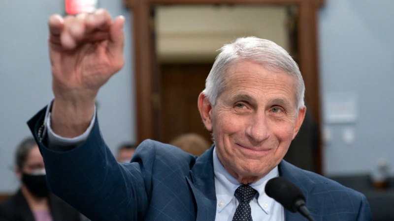 Fauci announces his retirement in December