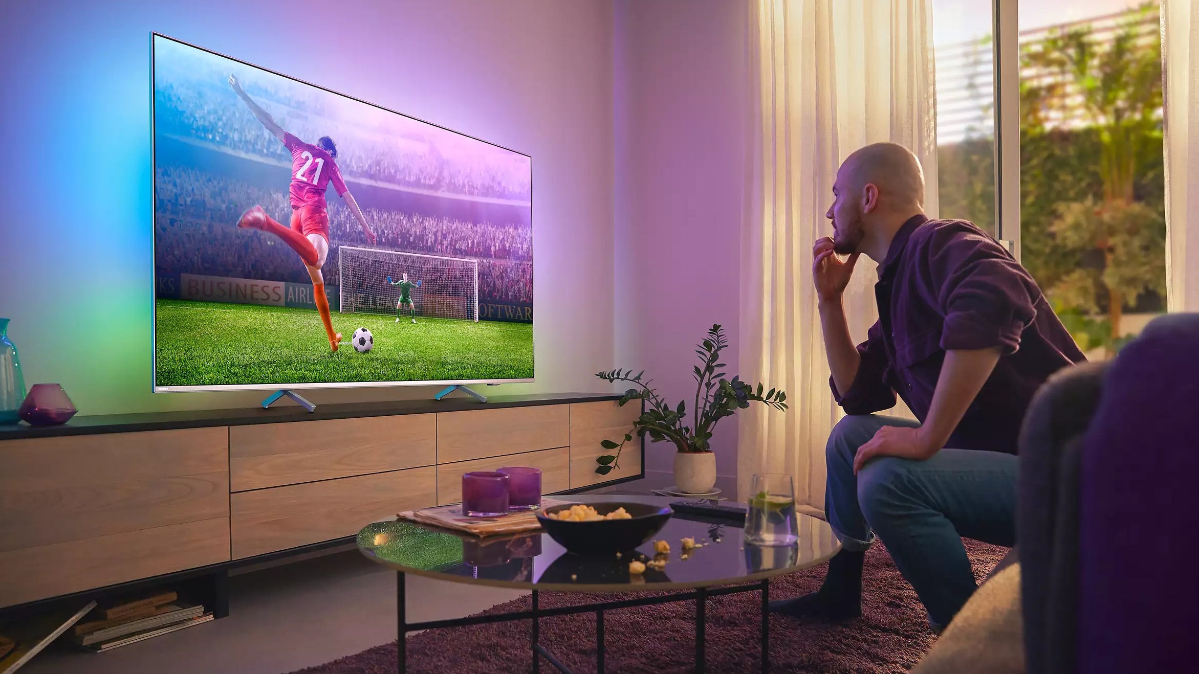 La Liga starts on August 12, these Smart TVs have apps to watch the games