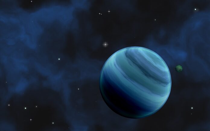 Lightest extrasolar planet found near Earth