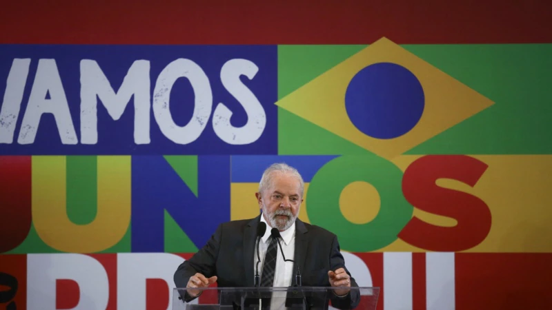 Lula da Silva promises to "rebuild Brazil" and revive its social programs in a new term