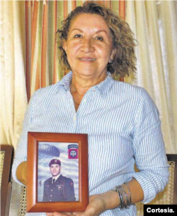 Myrna Argueta, mother of the astronaut of Salvadoran origin, Frank Rubio. [Cortesía de La Prensa Gráfica de El Salvador]