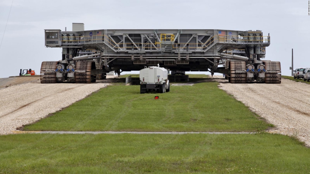 NASA's Lunar Mega Rocket Artemis I Arrives at Launch Pad in Florida