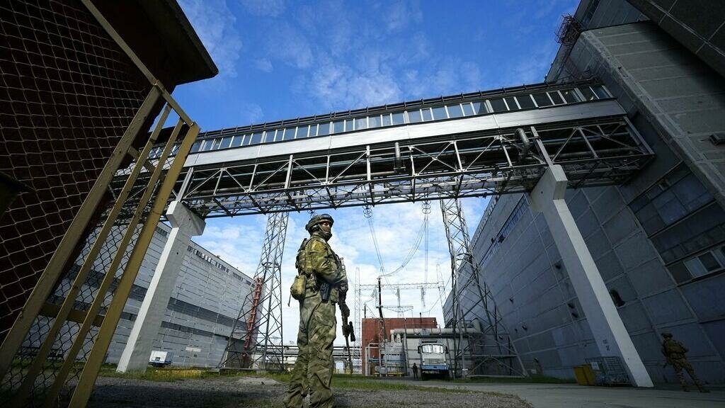 New bombings raise concern over radiation at Zaporizhia nuclear plant