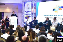 Armando Benedetti, Colombian ambassador in Venezuela, had a short participation in the 'Border Agreement' Forum, due to ill health;  however, his message was one of enthusiasm for a new course of relations with the neighboring country. [Foto: Heider Logatto]