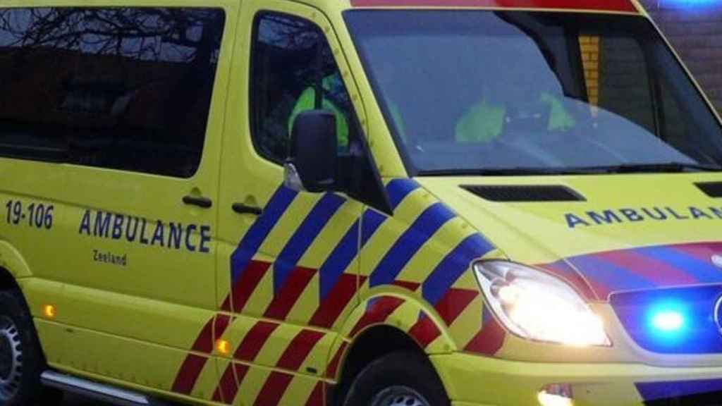 A Dutch ambulance mobilized at the scene of the tragedy.