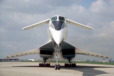 Tu 144 Soviet Supersonic Airliner 2