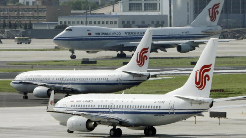 US suspends Chinese airline flights over COVID-19 control