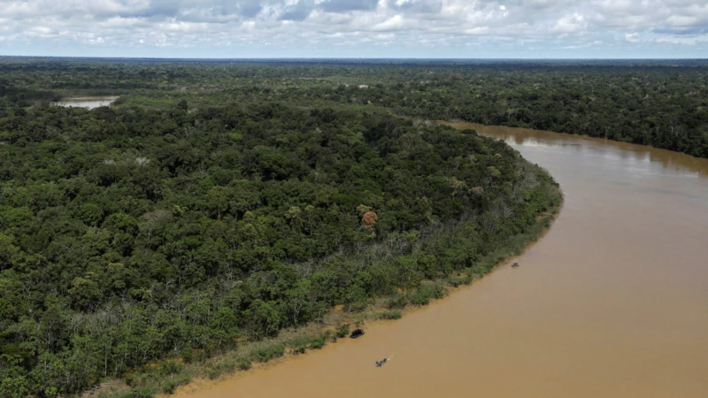 Peru Indians Block Amazon River After Oil Spill