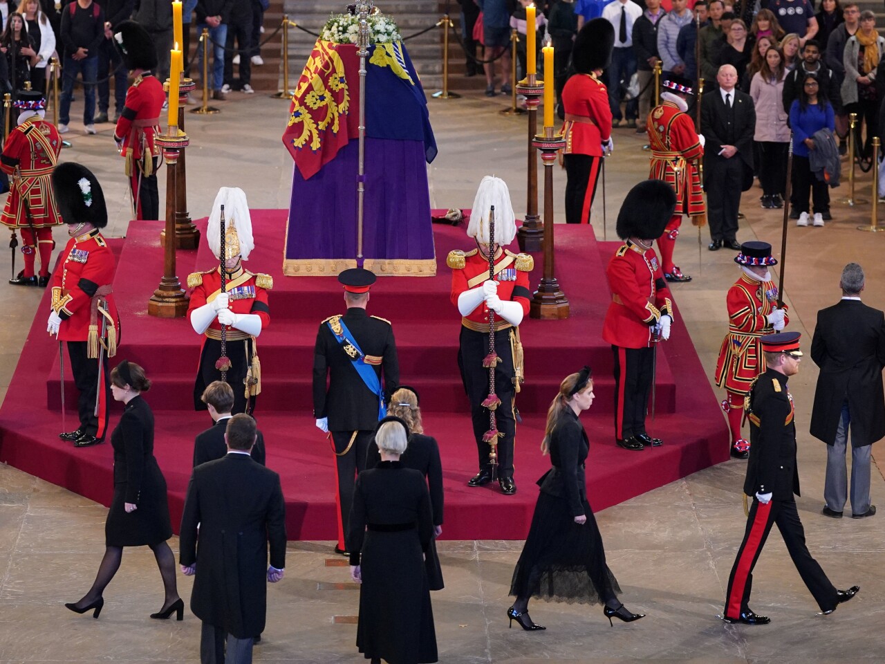 Streamers?  Queen Elizabeth's funeral breaks audience record