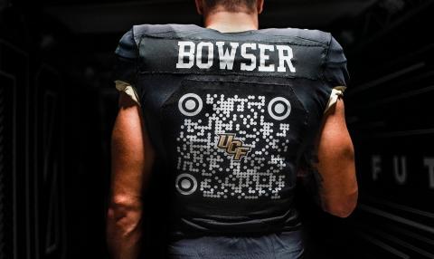 This American football team changes the number of the jerseys for a QR code