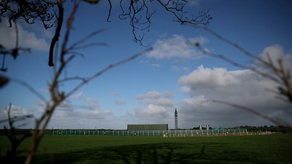 UK lifts ban on fracking to seek energy independence