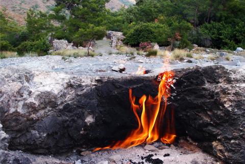 The mysterious fire in Australia that has been burning for 6,000 years