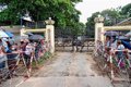 At least eight dead in the explosion of several bombs in the largest prison in Burma