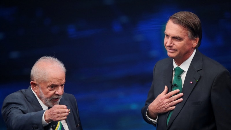 Lula and Bolsonaro faced each other in the first debate for the second electoral round