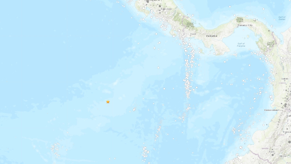 Magnitude 6.3 earthquake more than 600 km off the coast of Panama