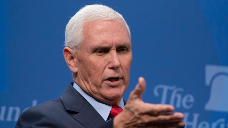 Mike Pence rebukes Republican 'Putin apologists'