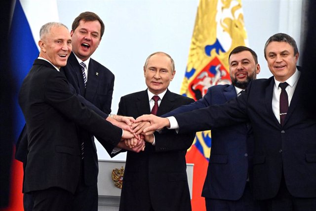 The pro-Russian governors of the Donetsk, Lugansk, Kherson and Zaporizhia regions together with the President of Russia, Vladimir Putin