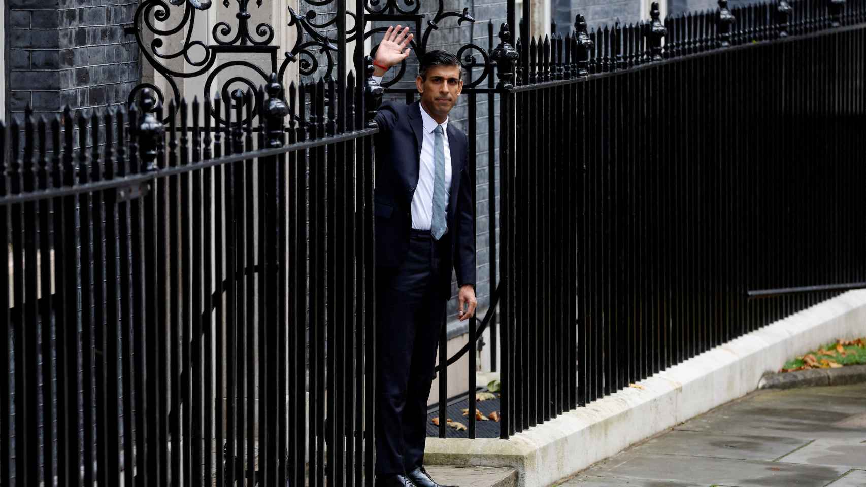 Rishi Sunak brings together the two opposing factions of the Conservative Party in his cabinet