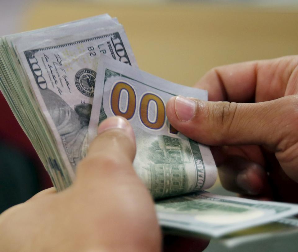 The dollar is close to an increase of almost $1,000 during 2022