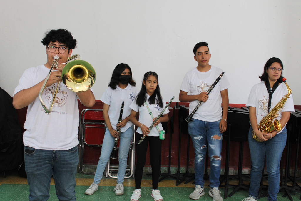 Music has removed many children from the streets and crime in the city of Huejotzingo, in Mexico.