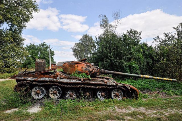 Archive - Destroyed and abandoned Russian tank in Chernigov, Ukraine