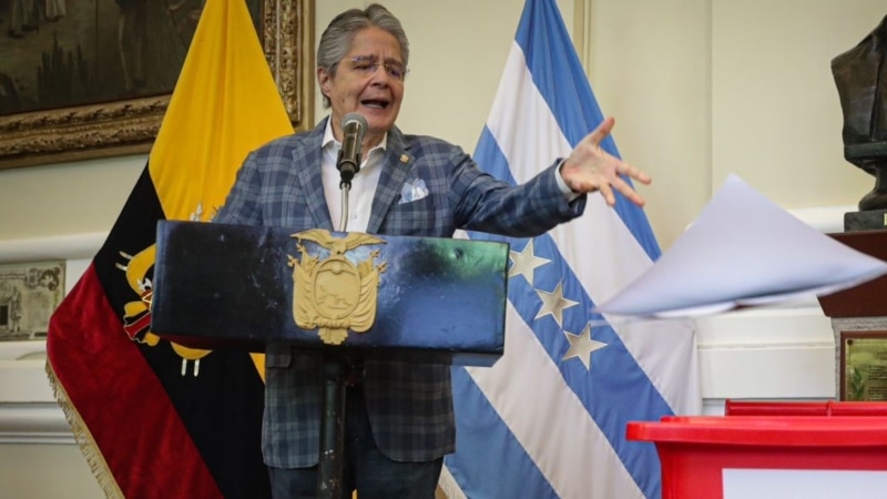 Ecuador's new Communications Law eliminates "prior censorship" and gives greater autonomy to the media