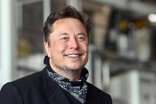 Archive - FILED - 13 August 2021, Brandenburg, Gruenheide: Elon Musk, Tesla CEO, stands during a press event at the Tesla Gigafactory.  Photo: Patrick Pleul/dpa-Zentralbild/dpa