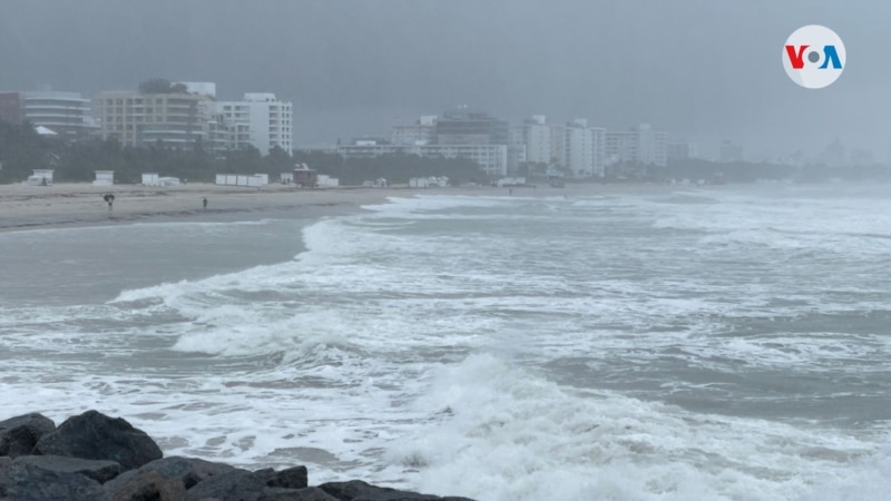 They ask to continue taking extreme precautions before Hurricane Nicole passes through Florida