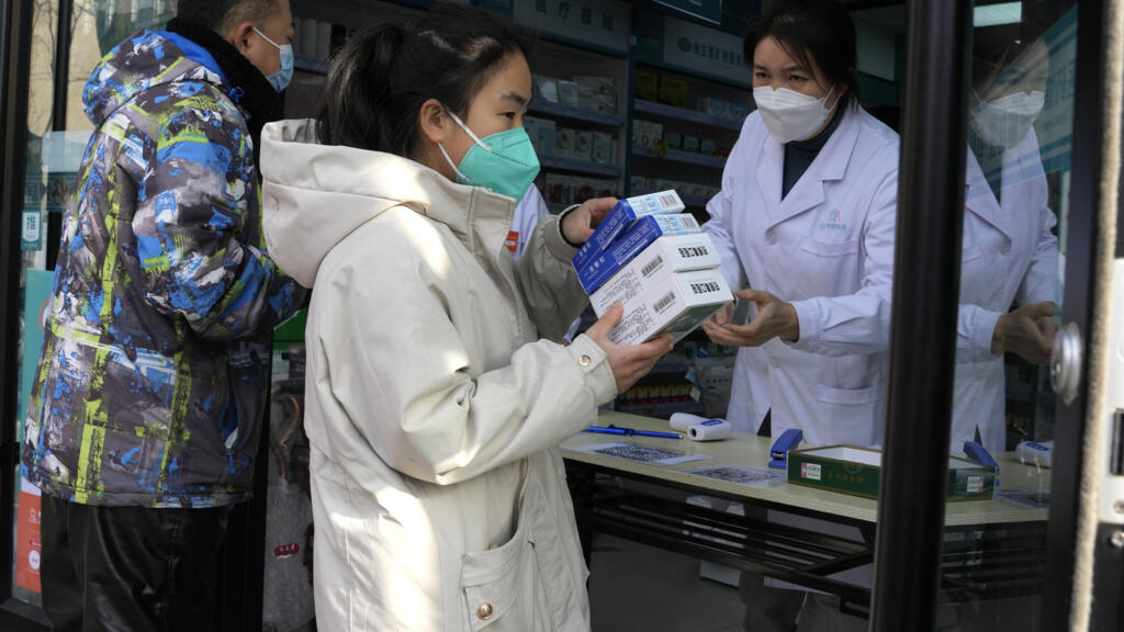 China assumes it is 'impossible' to track covid infections after relaxing controls