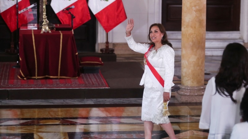 Peruvian President Boluarte says she is a "progressive and moderate" leftist