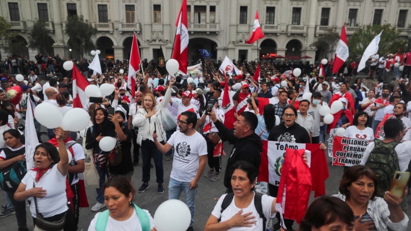 The Peruvian congress will reconsider advancing the elections