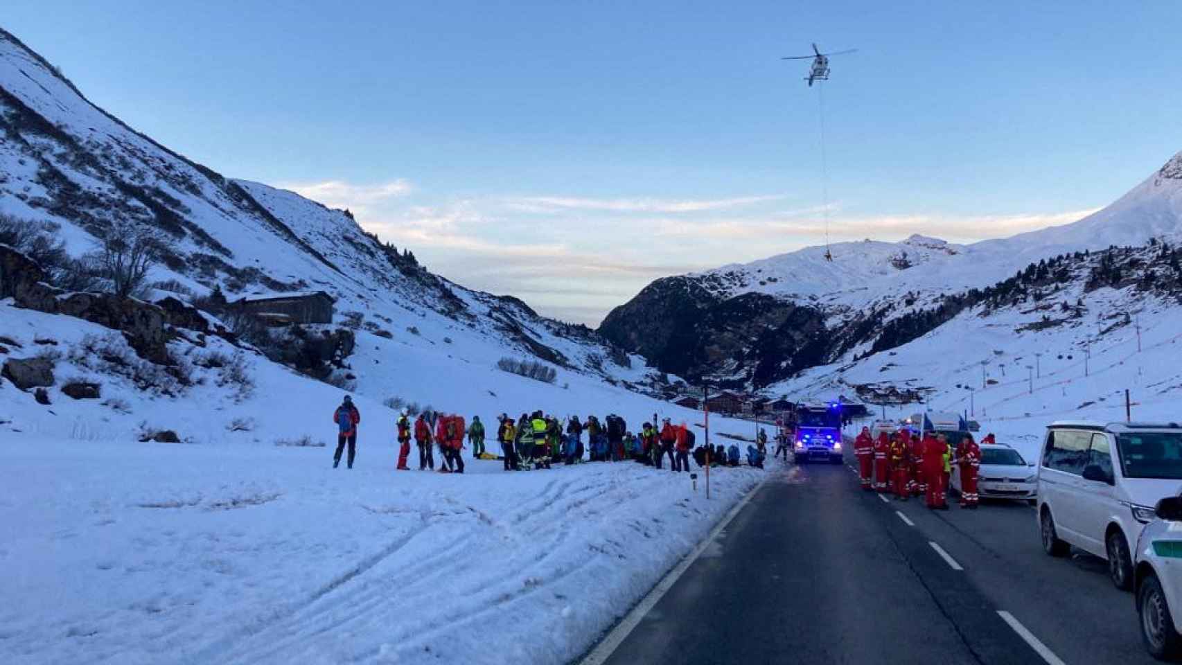 They locate alive 8 of the 10 missing in the avalanche on a ski slope in Austria