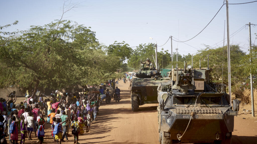 France will respect Burkina Faso's request to withdraw its troops within a month