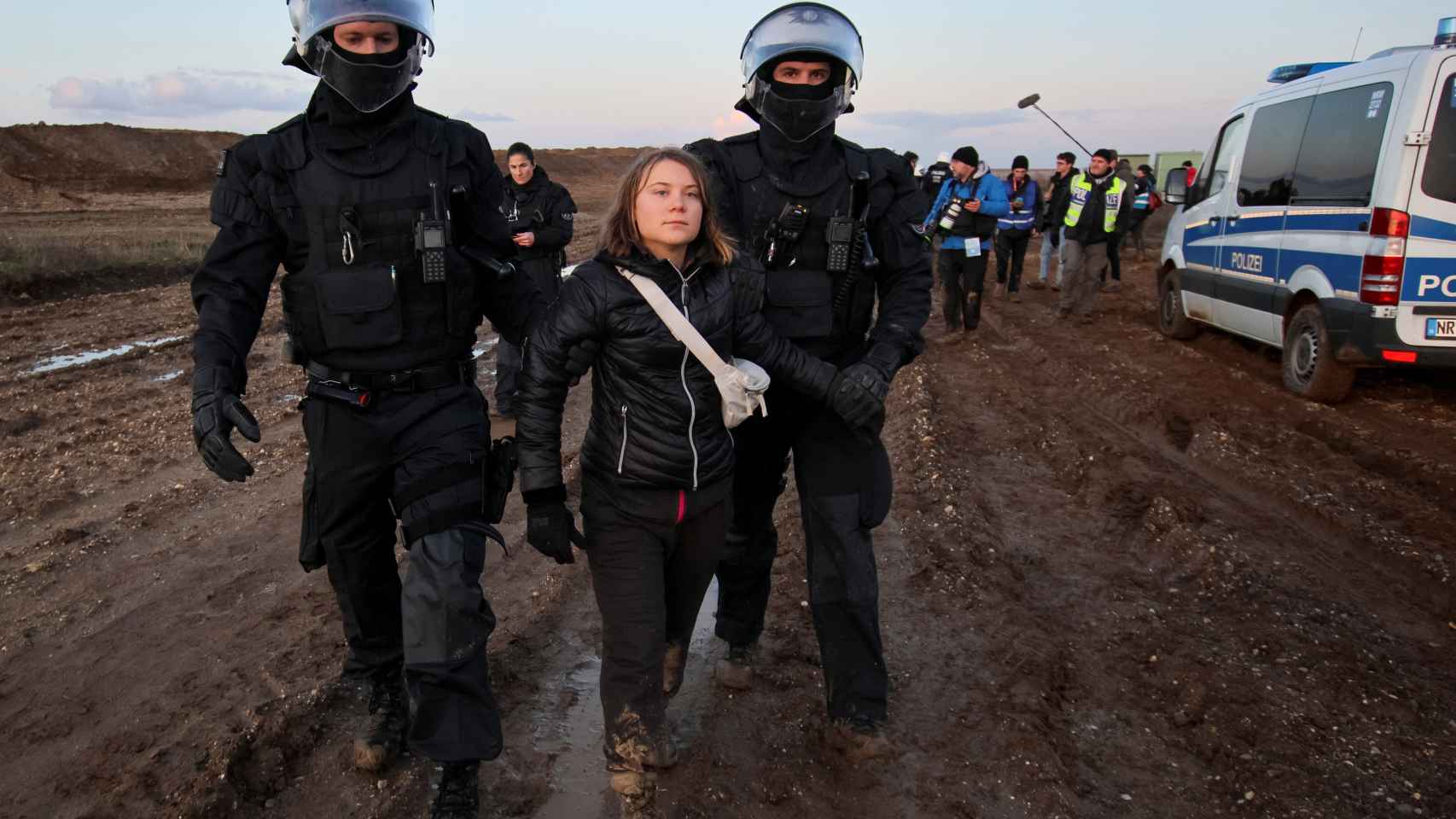 Greta Thunberg, arrested in Germany in a protest against the opening of a coal mine