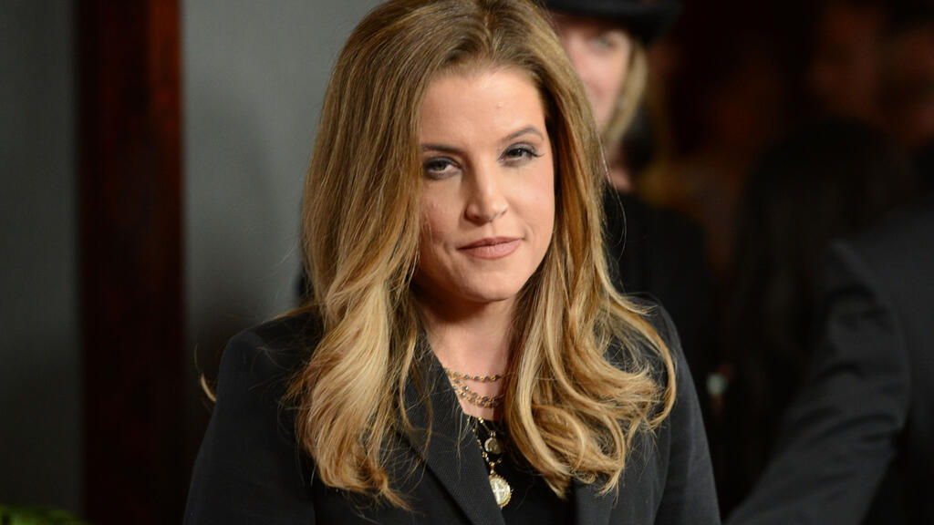 Lisa Marie Presley, daughter of Elvis, dies at 54