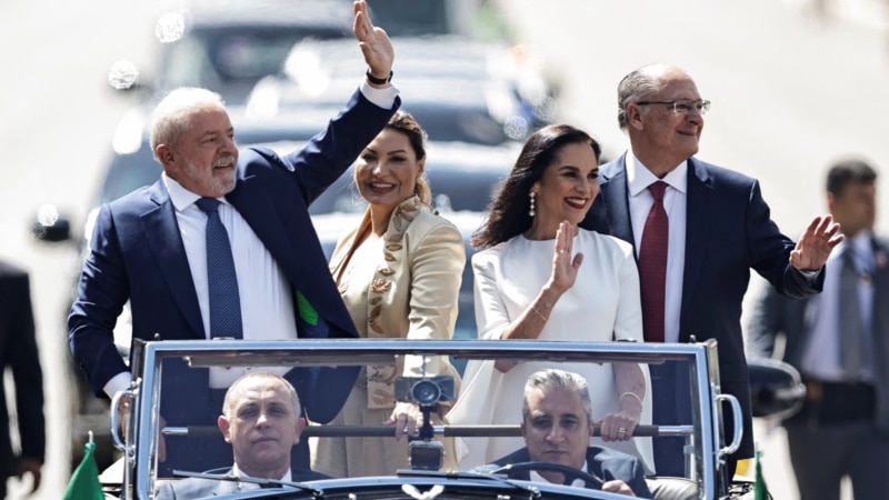 Lula da Silva assumes as president of Brazil