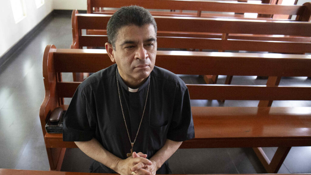 Nicaragua sentences four priests for "conspiring" against the State