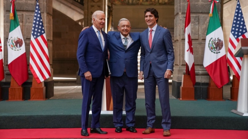 The Biden, López Obrador and Trudeau summit focuses on the causes of irregular migration