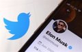 Twitter will adopt a new form of navigation in the 'feed' that will allow you to switch between tweets, topics and trends